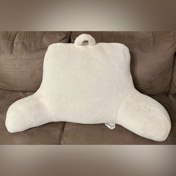 Mainstays Ivory Faux Fur Fluffy Plush Backrest Lounge Pillow - Cozy Comfortable - Picture 1 of 16